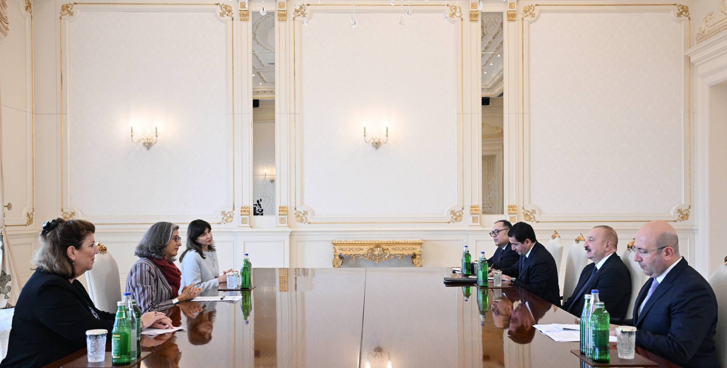 İlham Əliyev BMT-nin Məskunlaşma Proqramının icraçı direktorunu qəbul edib