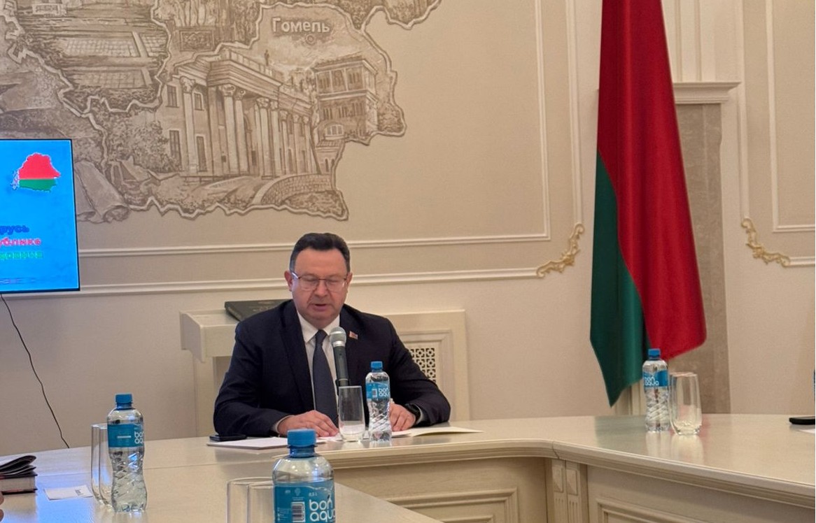 Пресс-релиз Посольства Беларуси  о встрече Посла Беларуси Д.Пиневича со СМИ 17.12.2025